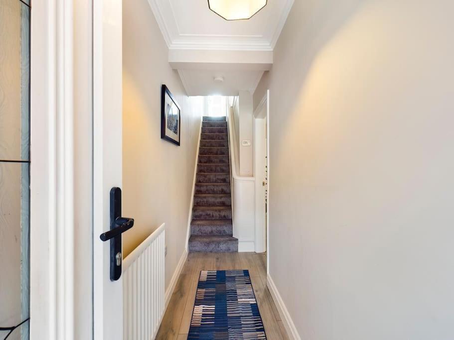 It'S Broadway Baby! Great House Close To City Centre 벨파스트 외부 사진