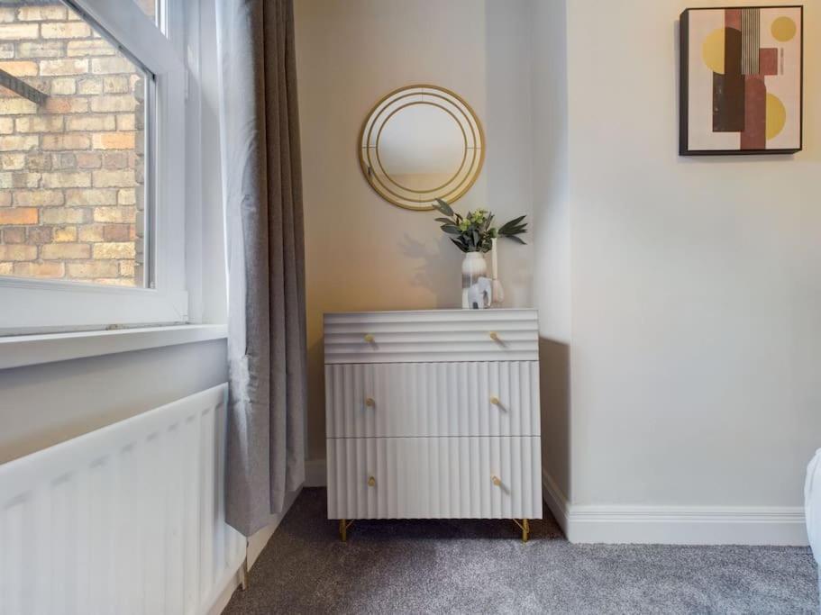 It'S Broadway Baby! Great House Close To City Centre 벨파스트 외부 사진